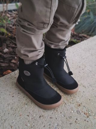 👣Ako vybrať zimné barefoot topánky pre deti? ❄️ Zima sa blíži a vyberáš topánky, ktoré zahrejú, ale neobmedzia pohyb? Tu...